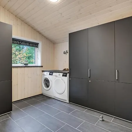 Awesome In With Sauna Casa vacanze